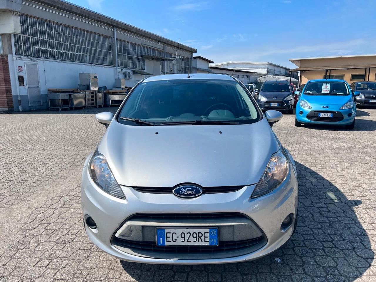 Ford Fiesta 1.4 TDCi 70CV 5 porte Titanium