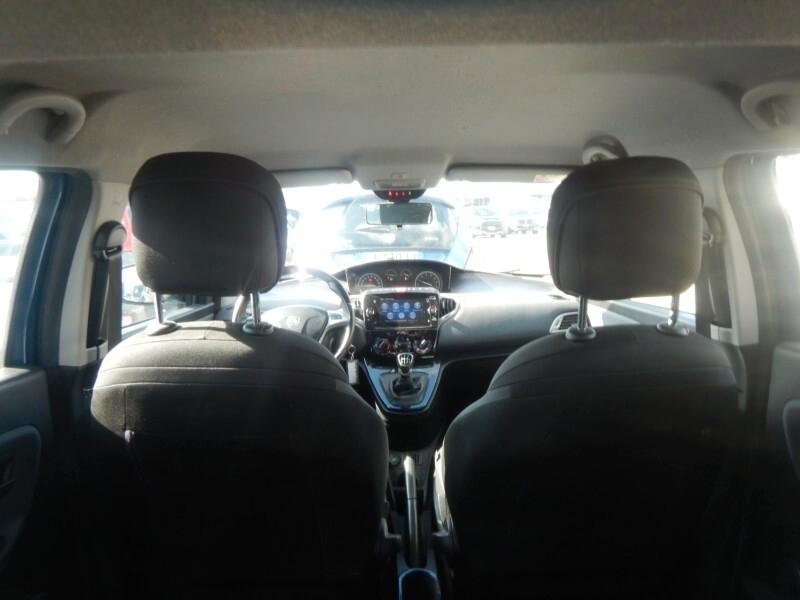 Lancia Ypsilon 1.0 hybrid*NO VICOLI FINANZ*CRONOL TAGL* *AZIENDALE*UNIPRO*CAR Play-ANDROID1.0 hybrid Gold*NO VICOLI FINANZ*CRONOL TAGL*UNIPR