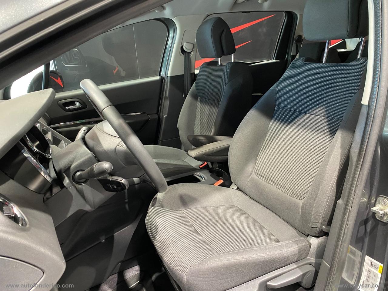 PEUGEOT 5008 1.6 HDi 115 CV Business