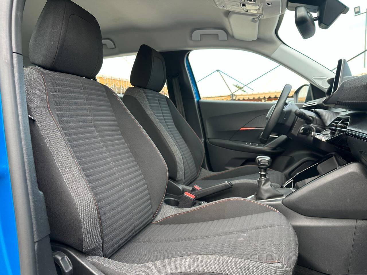 PEUGEOT 2008 1.2 PureTech 100 S&S Active Pack