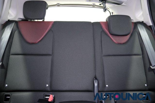 RENAULT Clio 1.2 75 CV 5 PORTE LIFE NEOPATENTATI