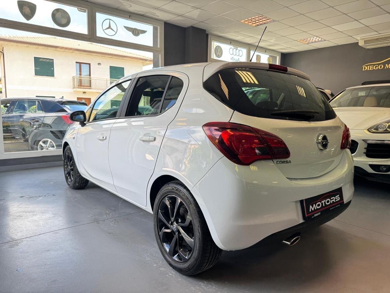 Opel Corsa 1.4 90CV Start&Stop aut. 5 porte n-Joy
