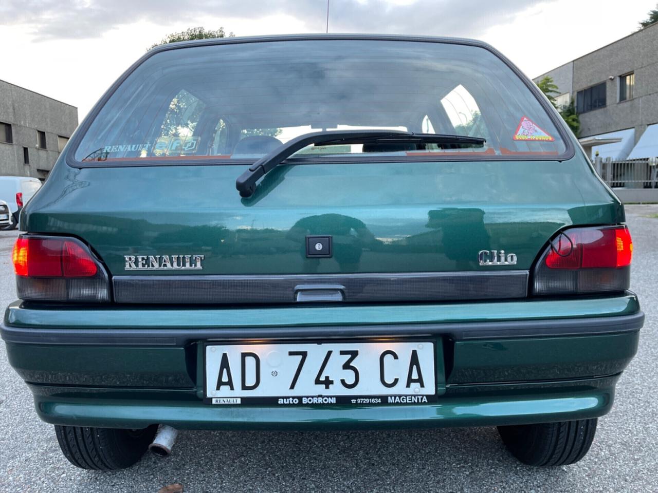 Renault Clio 1.2i cat 5p Oasis impecabile uni prop