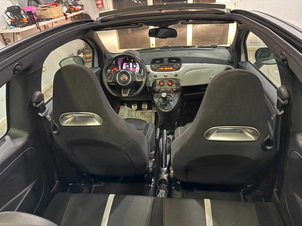 Abarth 500 C 1.4 Turbo T-Jet Custom