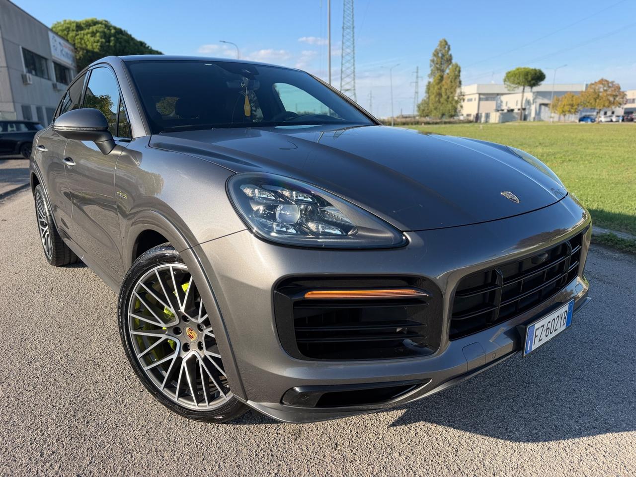 Porsche Cayenne Coupé 3.0 V6 E-Hybrid