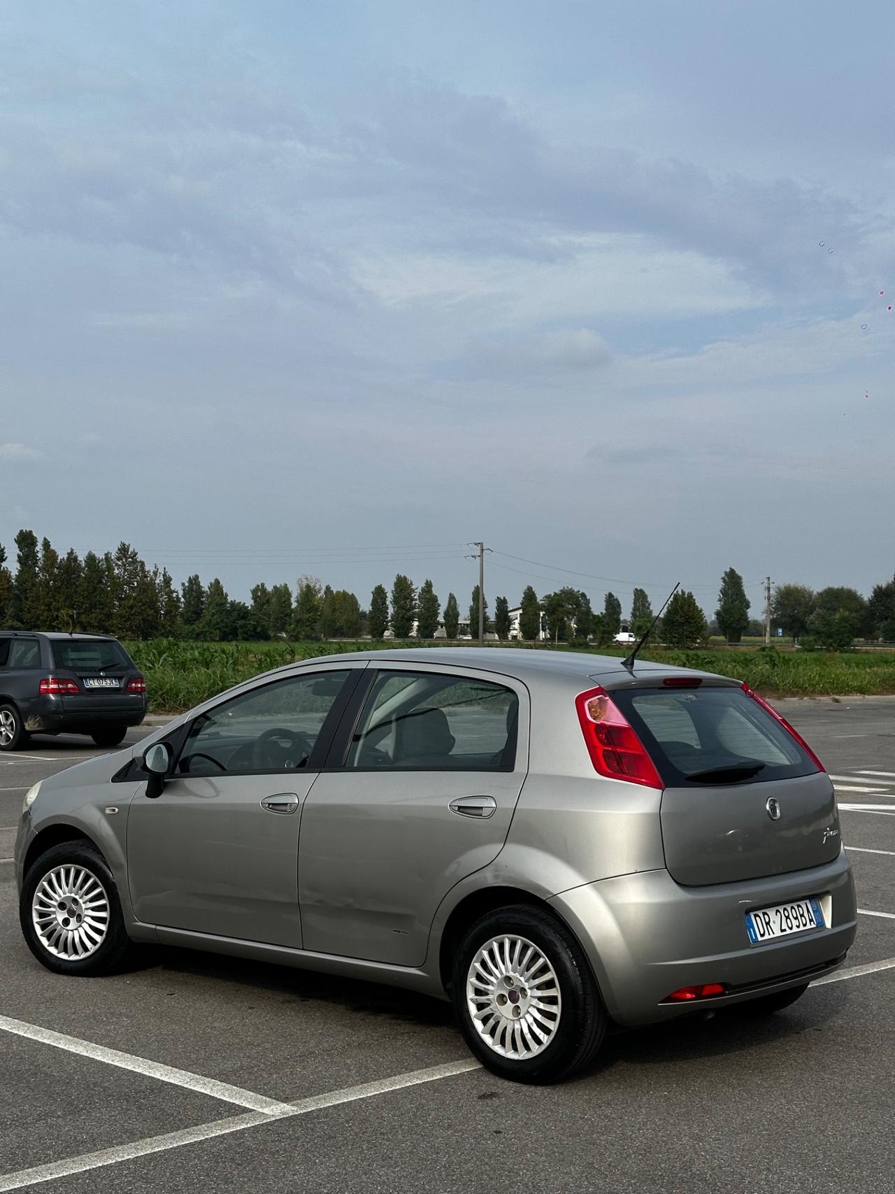 Fiat Grande Punto 1.4 5 porte Fun