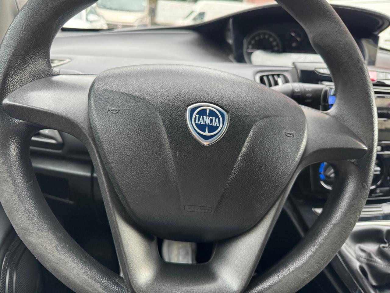 Lancia Ypsilon 1.3 MJT 16V 95 CV 5P. S&S Platinum 2016