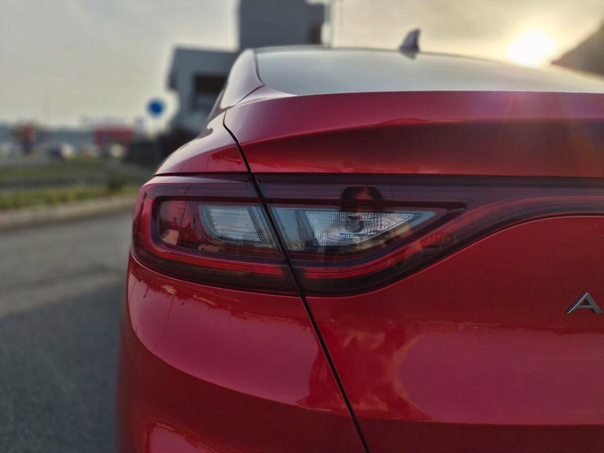 Renault Arkana 1.6 E-Tech full hybrid Intens 145cv