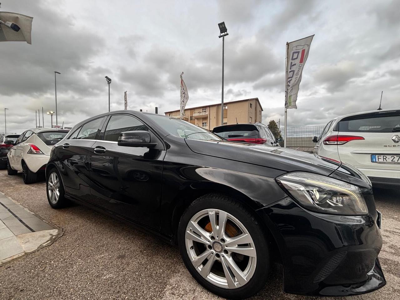 Mercedes-benz A 180 d Premium