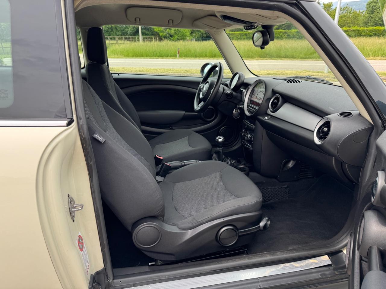 MINI COOPER CLUBMAN 1.6 16V 122CV NEOPATENTATI