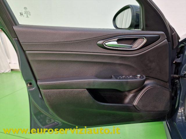 ALFA ROMEO Giulia 2.2 Turbodiesel 150 CV AT8 Business