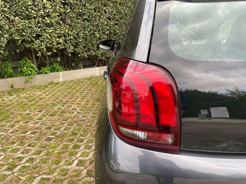Peugeot 108 1.0 VTi 72 CV 5p. TOUCHSCREEN (61-24)