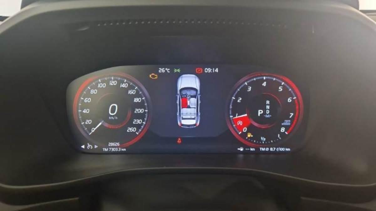 VOLVO Xc40 T3 Geartronic Momentum Pro