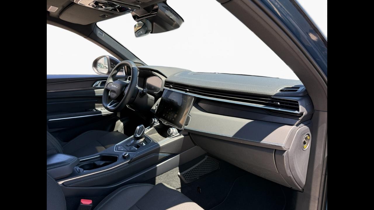 Lynk & Co 01 - 01 1.5 td phev auto