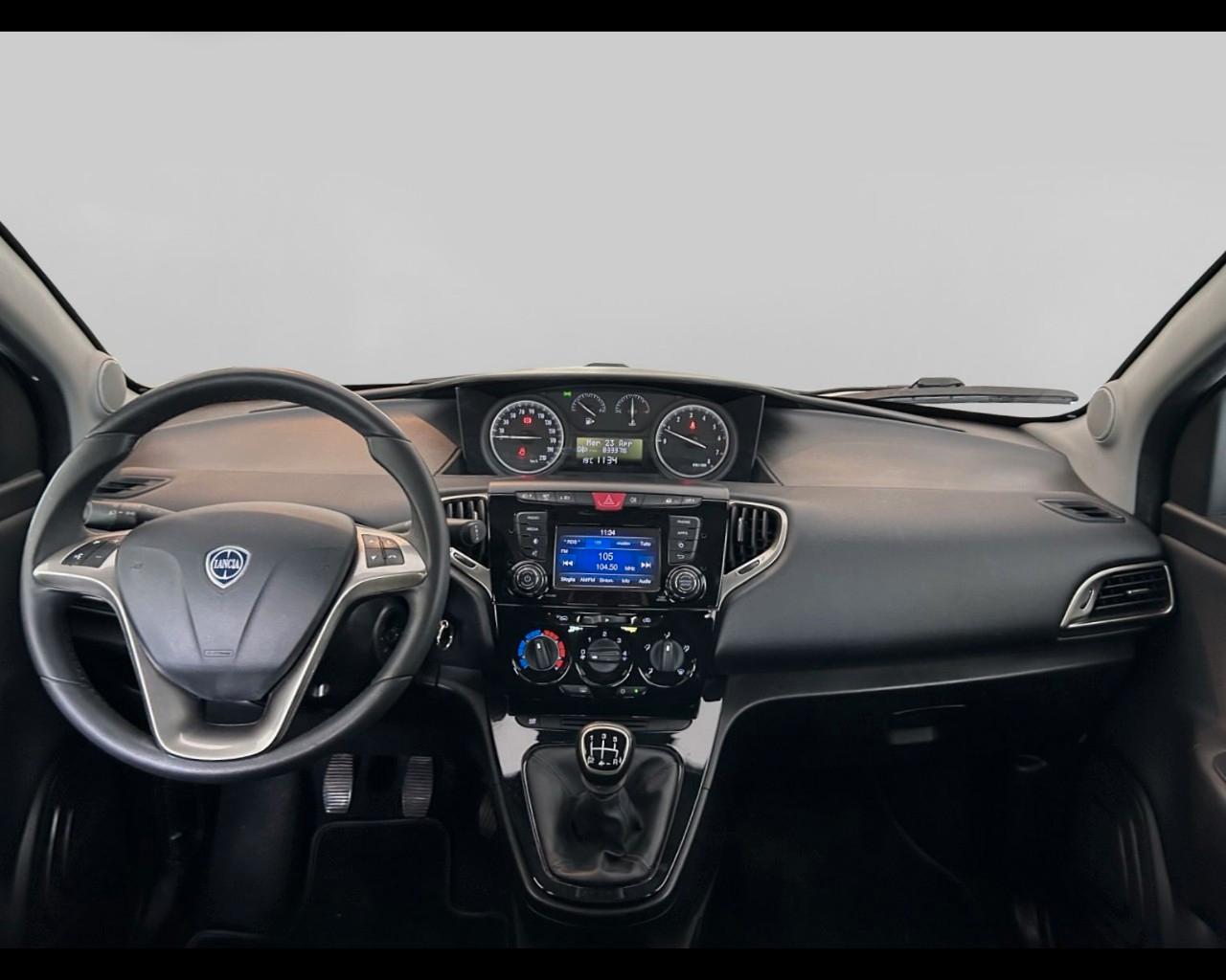 LANCIA Ypsilon III 2015 - Ypsilon 1.2 Gold s&s 69cv my19