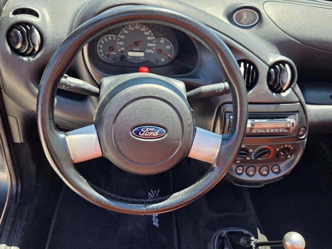 Ford Streetka 1.6 PININFARINA -TARGA ORO-