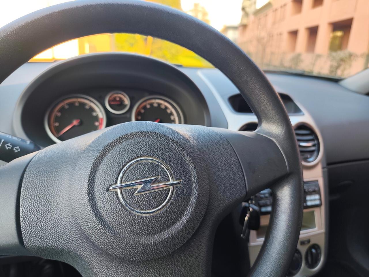 Opel Corsa 1.0 Benz euro 4 1 proprietario