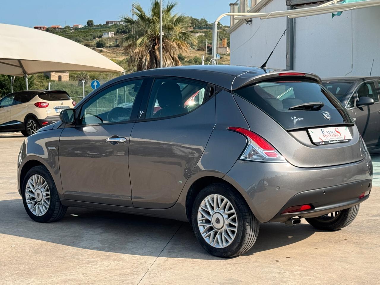 Lancia Ypsilon 1.2 69 CV 5 porte Gold