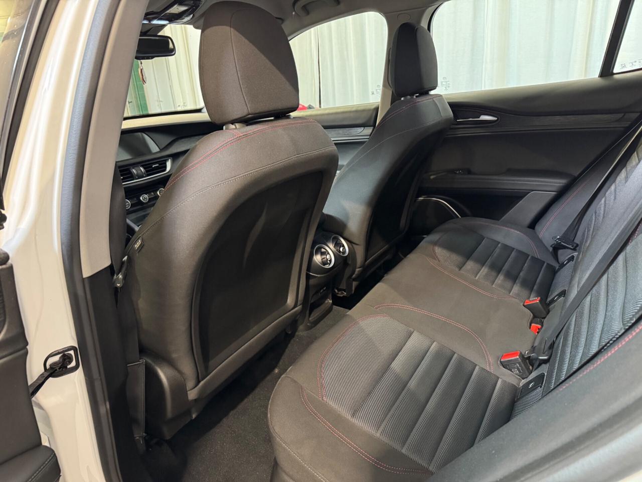 Alfa Romeo Stelvio 2.2 Turbodiesel 190 CV AT8 Q4 Business