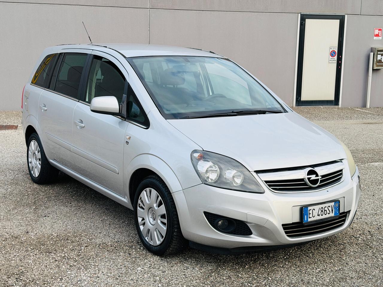 Opel Zafira 1.6 Metano 7 Posti 2010