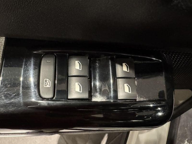 Citroën C3 C3 PureTech 82 GPL Shine