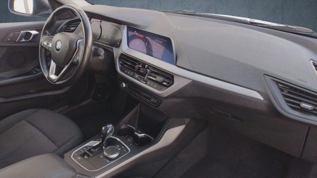 BMW 116 i 5p. Advantage Aut.