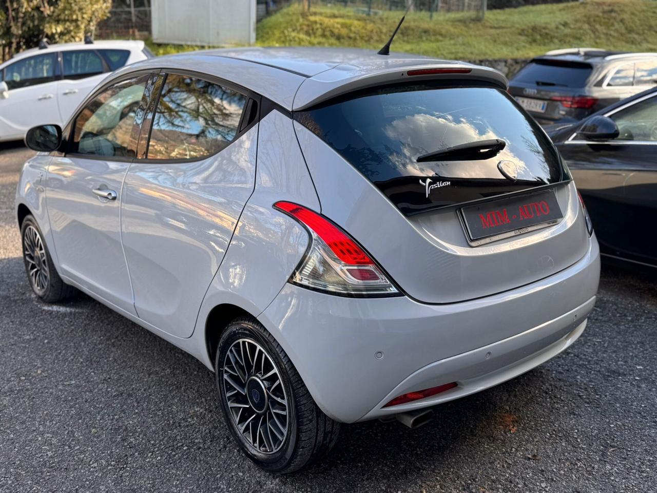 Lancia Ypsilon 1.3 MJT 16V 95 CV EURO6 GARANZIA 1 ANNO