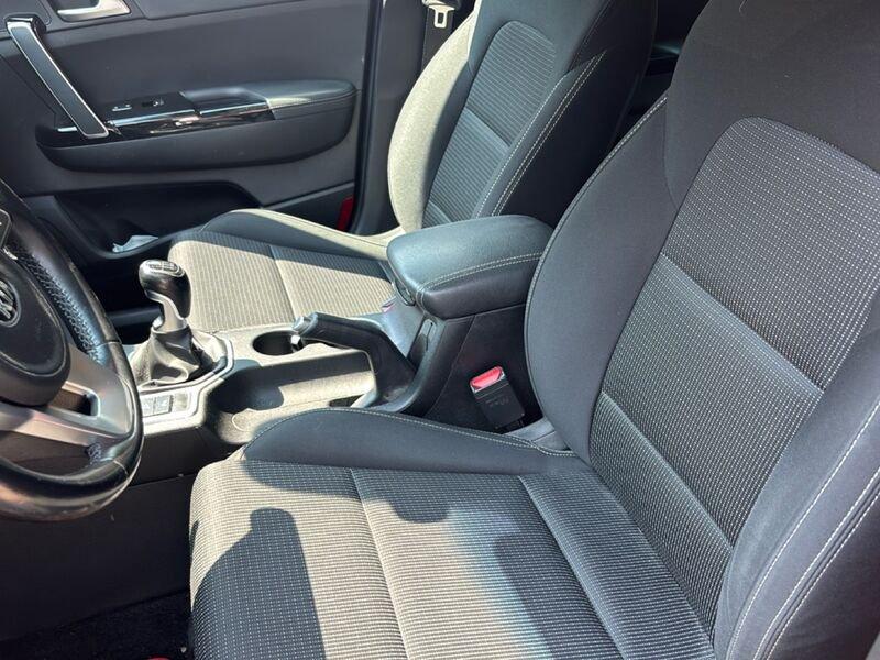 Kia Sportage 1.6 CRDI MHYB 100KW BUSINESS CLASS 2WD