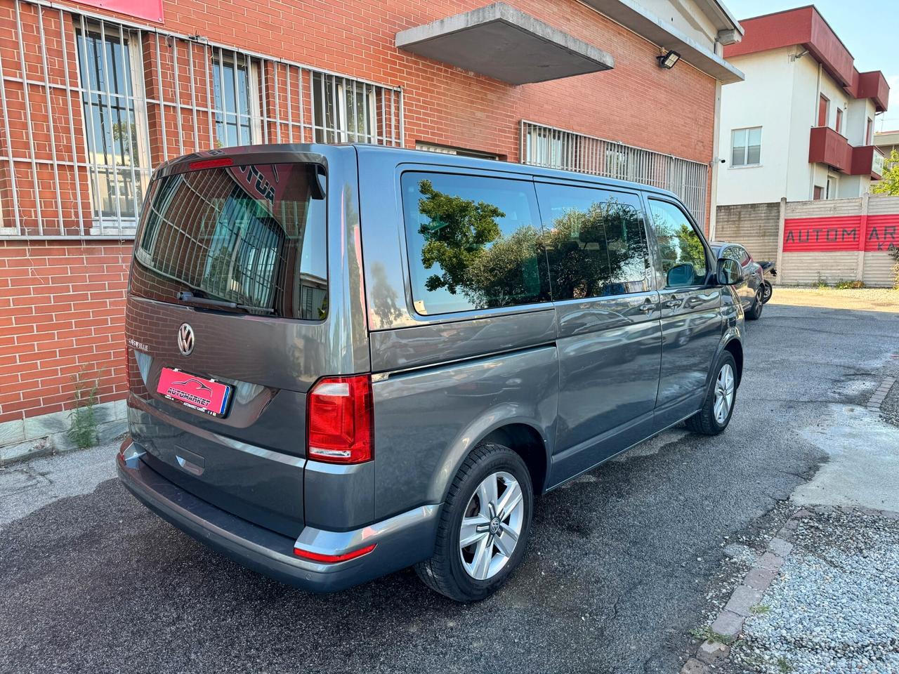 Volkswagen Caravelle 2.0 TDI 150CV DSG Comfortline
