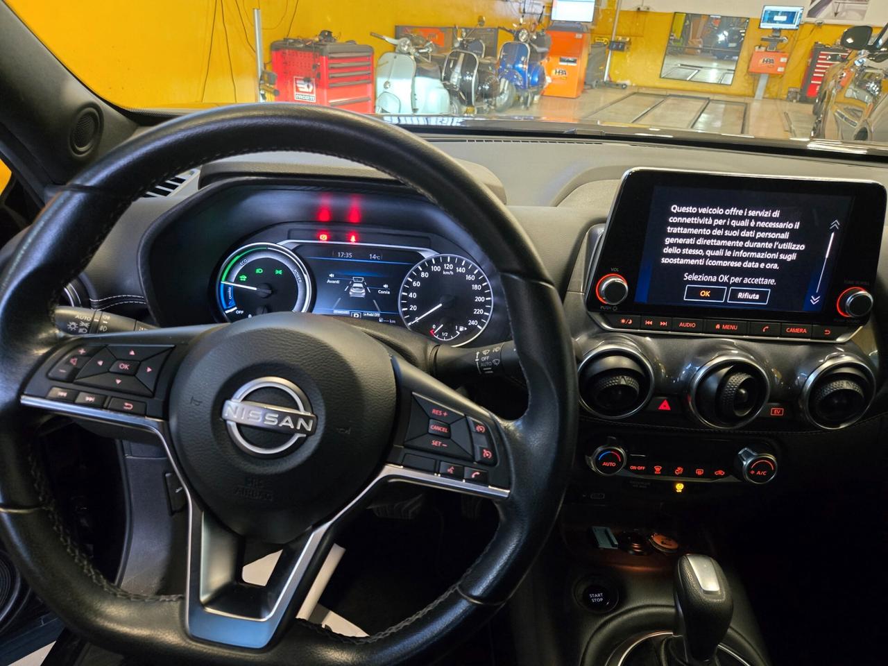 Nissan Juke 1.6 HEV N-Connecta IVA ESPOSTA