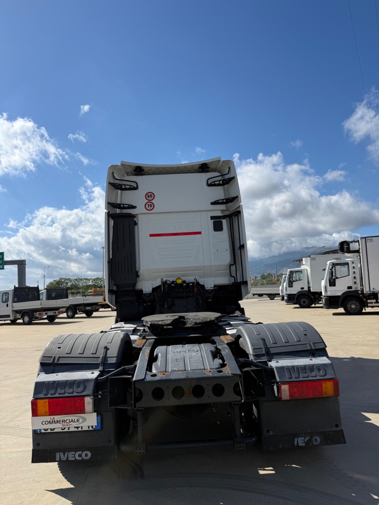 Iveco 460