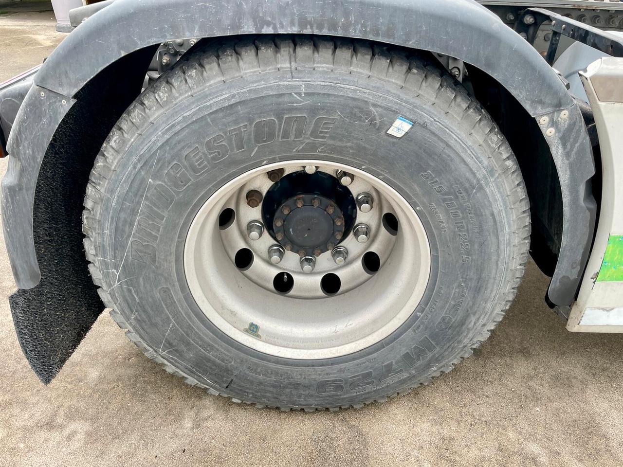 VOLVO FH12-460 - AUTOMATICO CON VOITH -EURO 3 TACHIGRAFO ANALOGICO