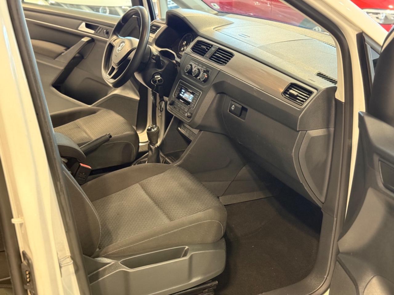 Volkswagen Caddy 1.6 TDI EURO 6!