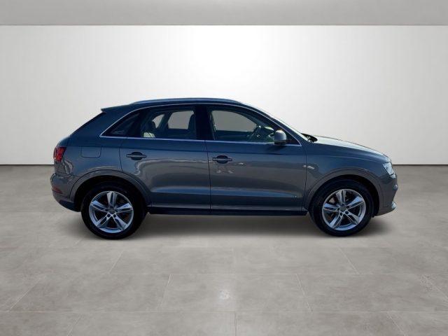 AUDI Q3 2.0 TDI 150 CV Sport