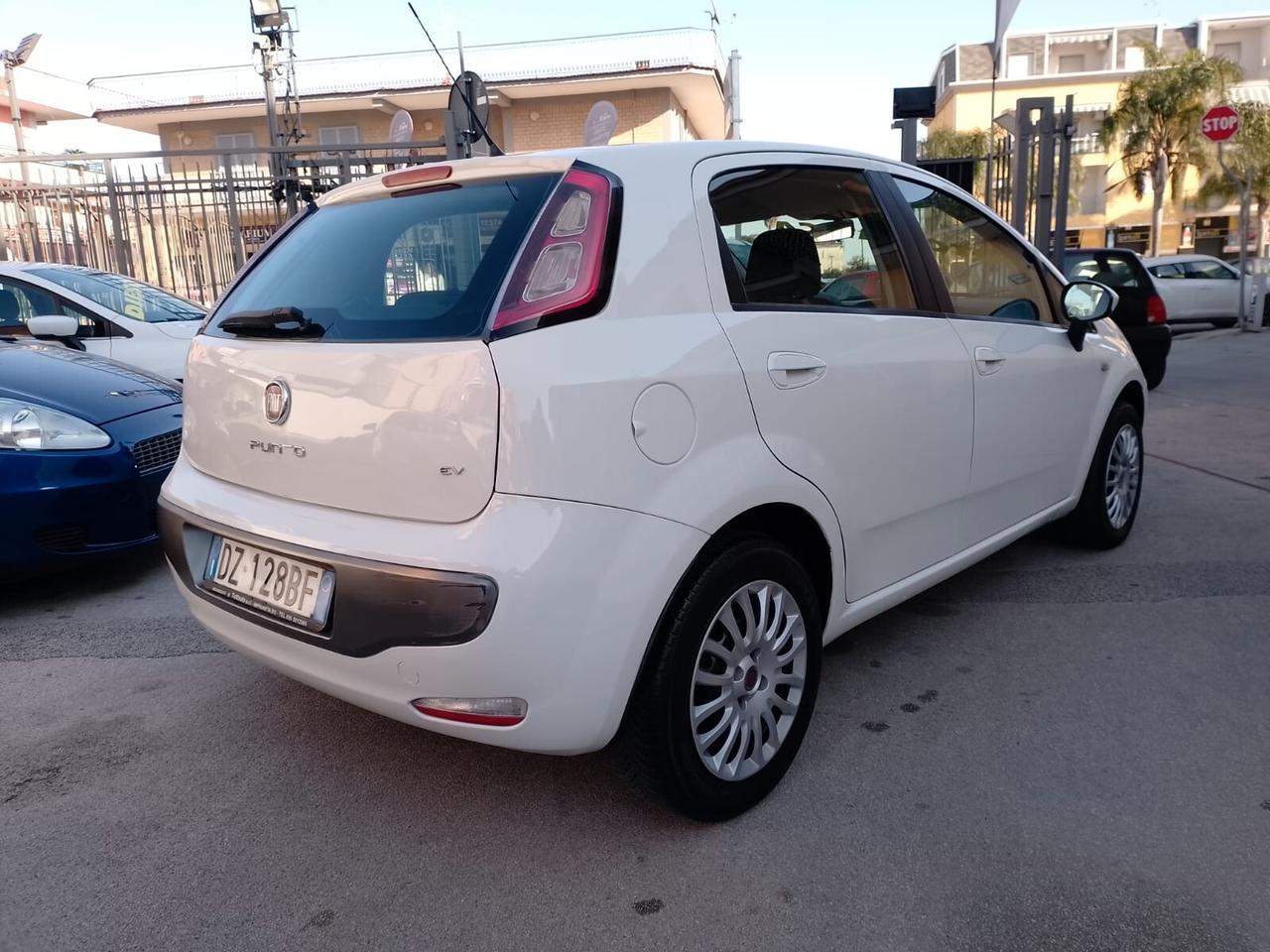 Punto Evo 1,4 Benzina 8V. Cambio Automatico