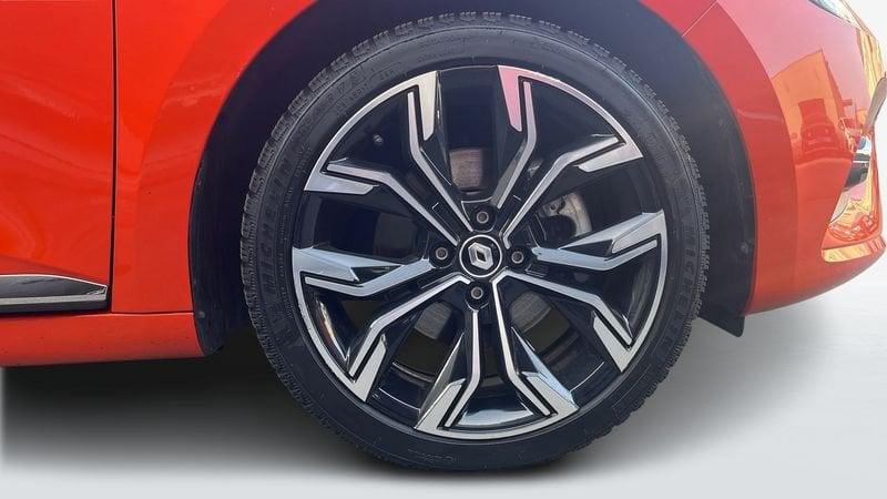 Renault Clio 5 Porte 1.6 E-Tech full hybrid 145cv Techno A 5 Porte 1.6 E-Tech full hybrid 145cv Techno