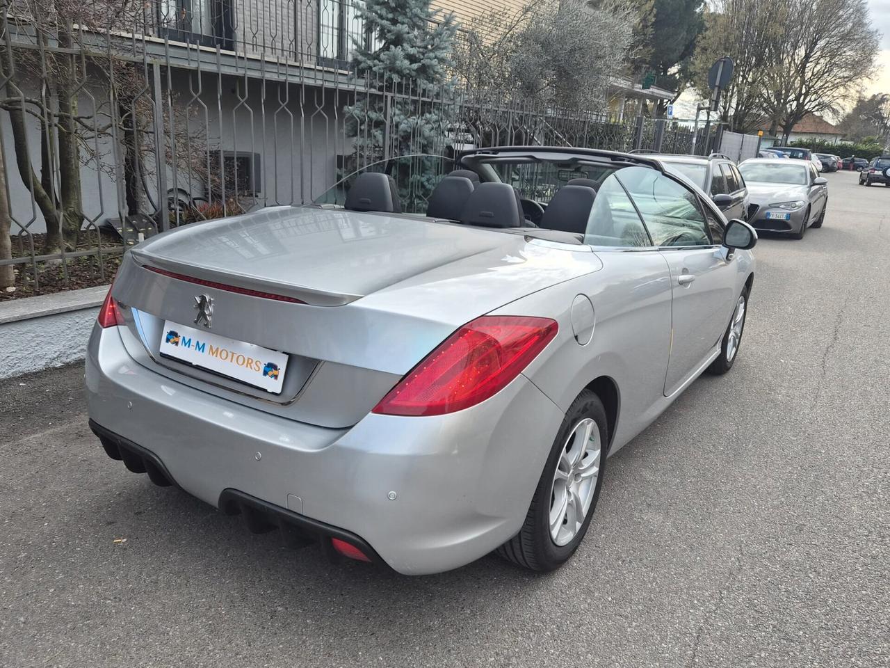 Peugeot 308 CC. 1.6 8V HDi 112CV 5p. Tecno
