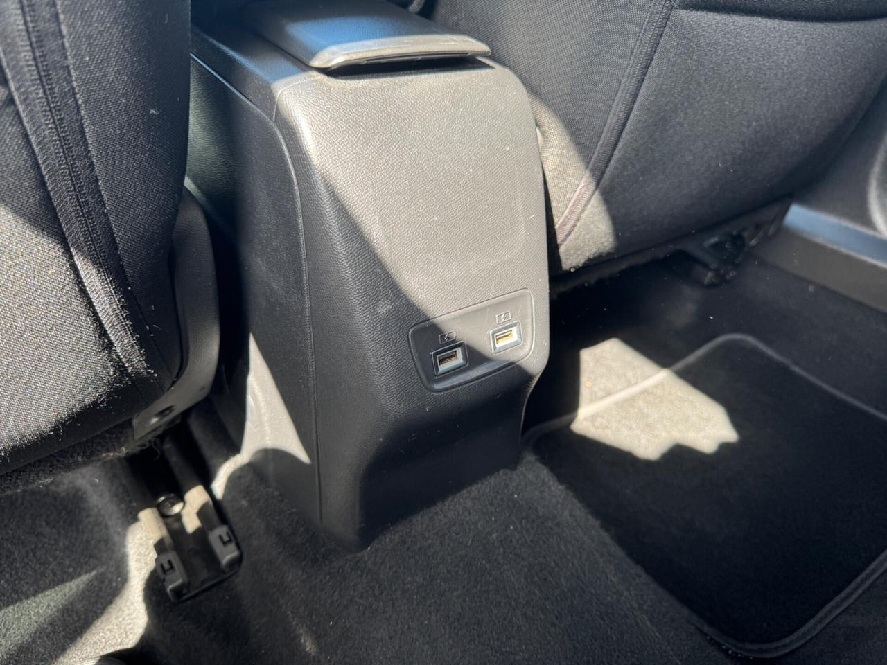 Peugeot 2008 BlueHDi 130 S&S EAT8 Allure