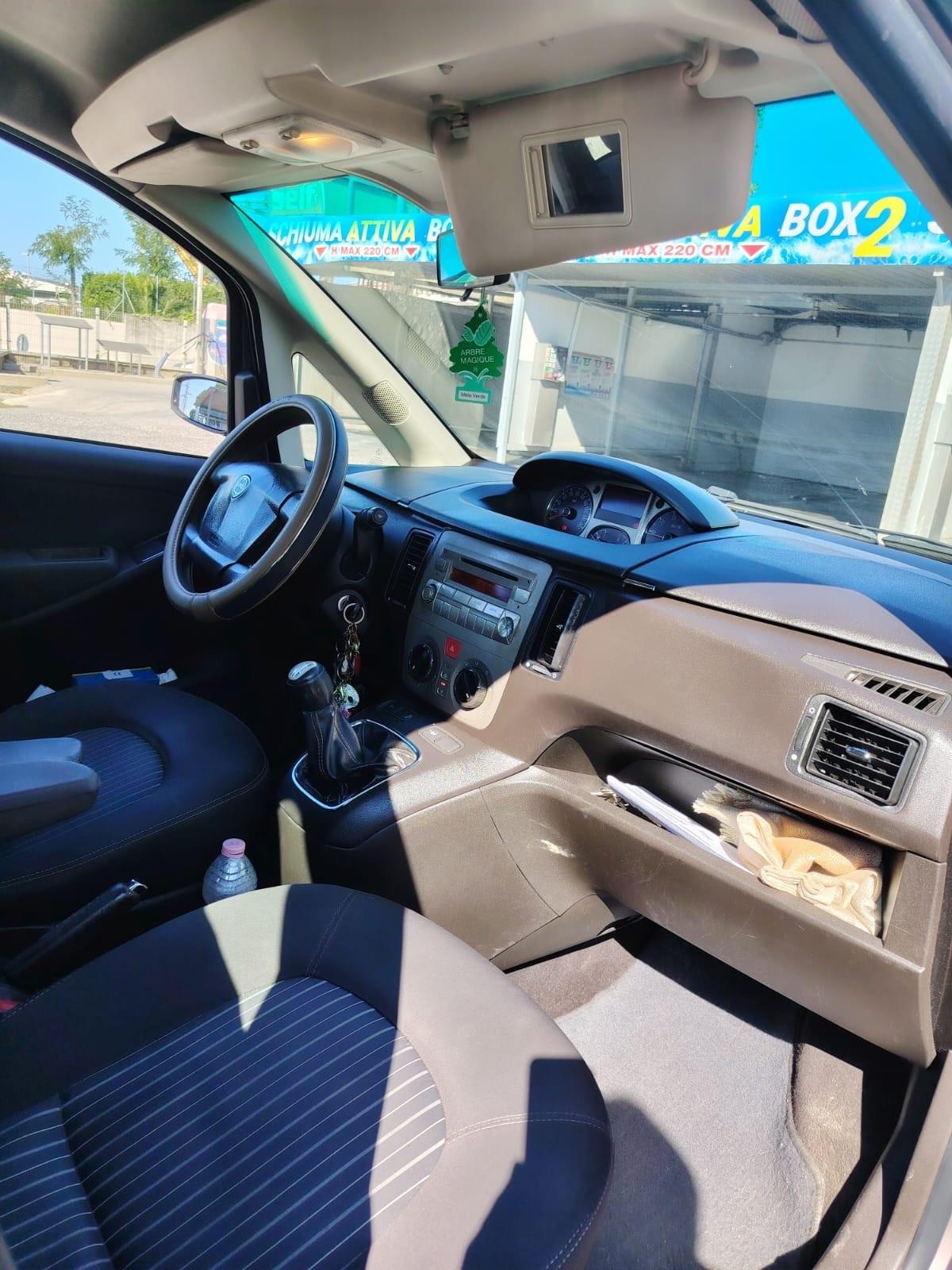 Lancia MUSA 1.3 Multijet 16V Platino