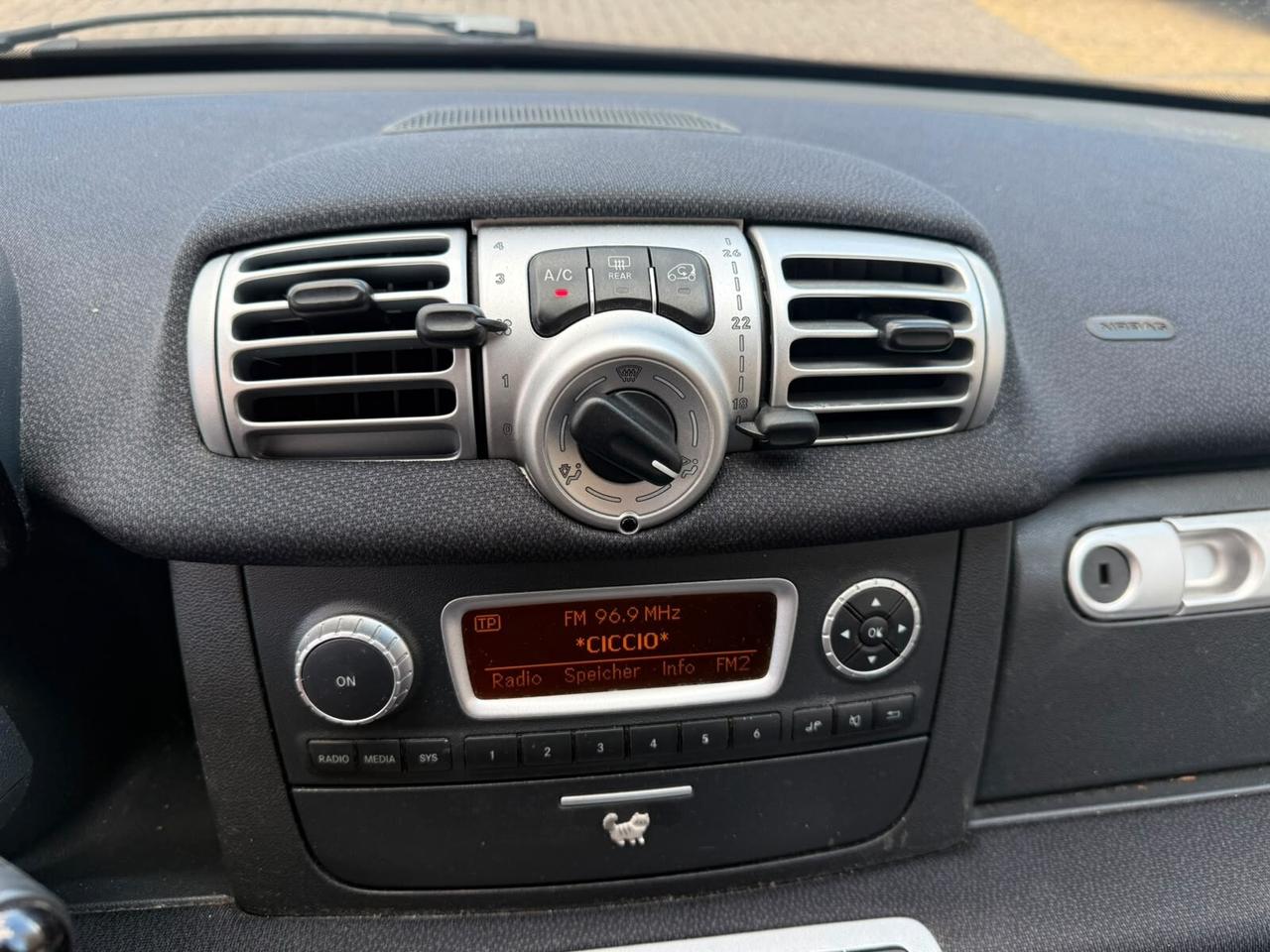 Smart ForTwo 800 40 kW coupé passion cdi