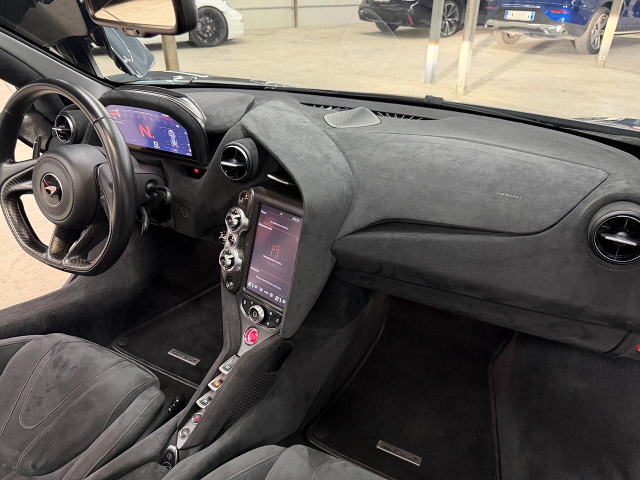 Mclaren 720S Coupé