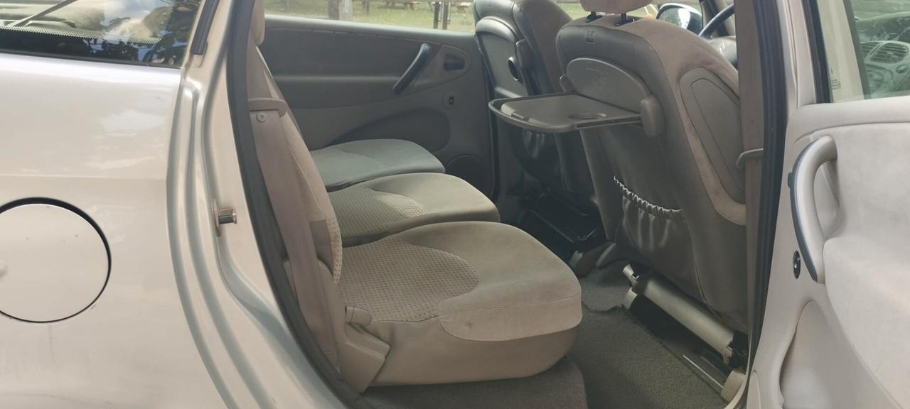 Citroen Xsara Picasso 2.0 HDi Elegance