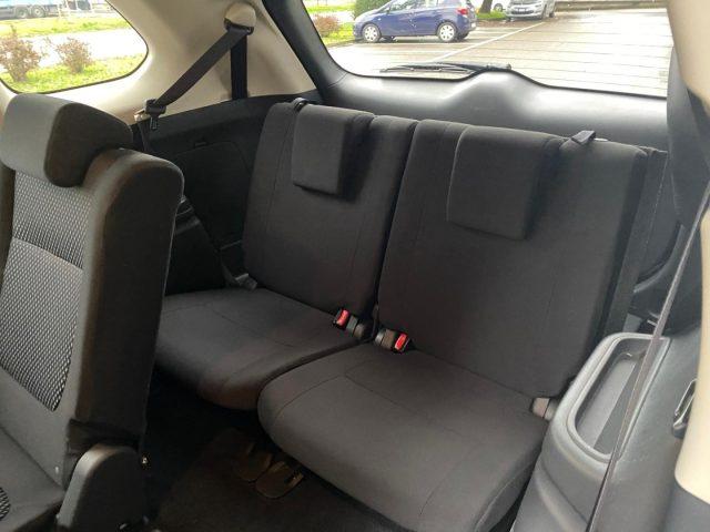 MITSUBISHI Outlander 2.0 4WD GPL Bi-fuel CVT Instyle SDA 7 posti