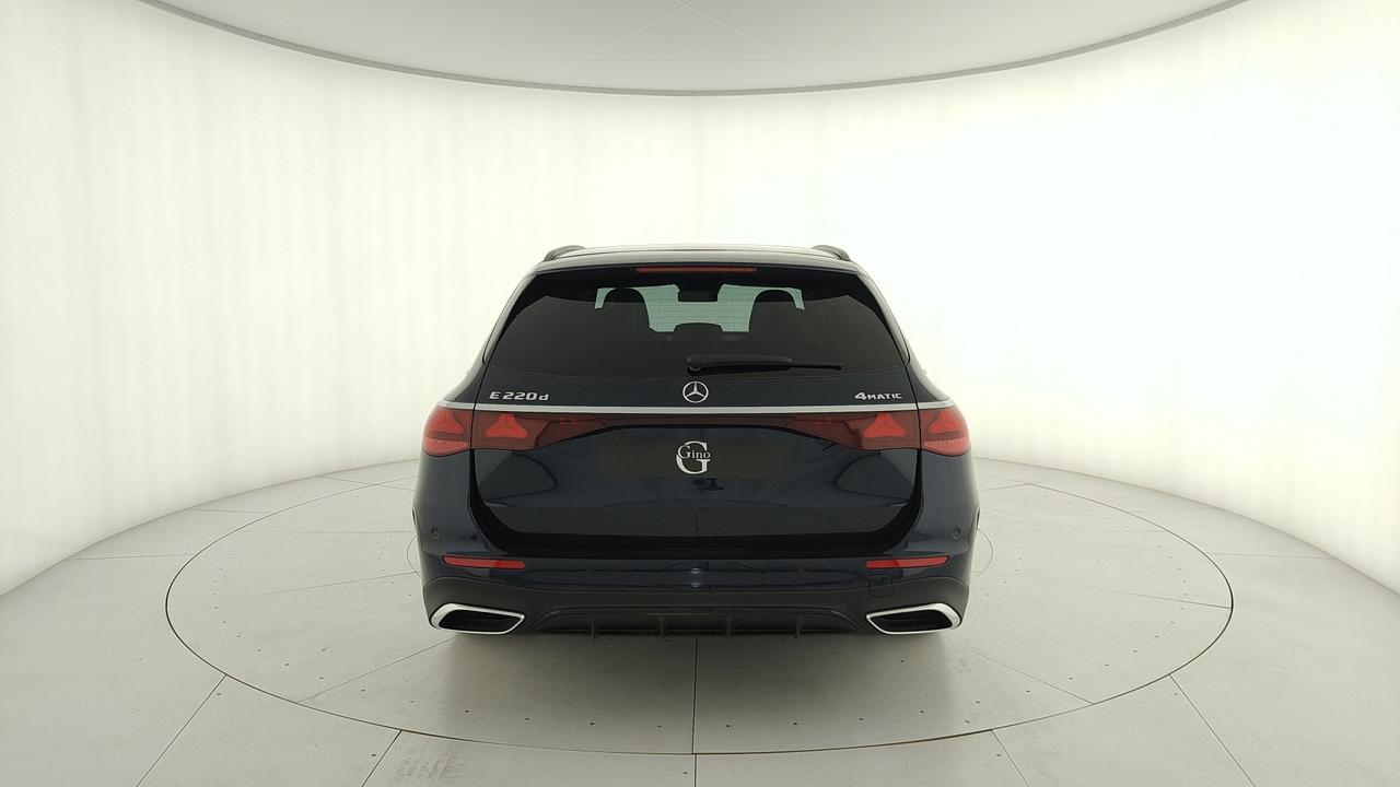 Mercedes-Benz E 220 d 4MATIC Station Wagon