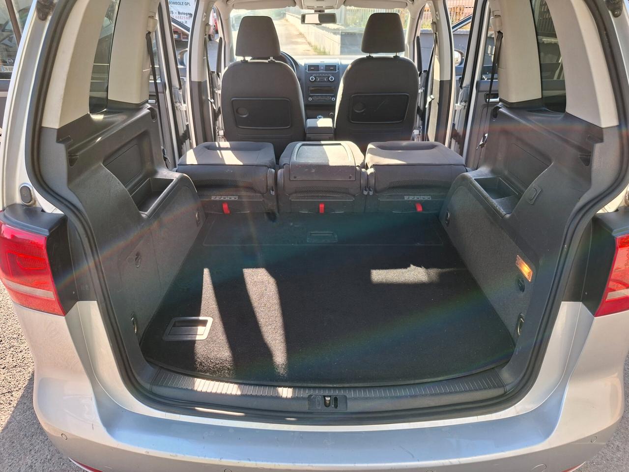 Volkswagen Touran Business 1.4 Highline EcoFuel