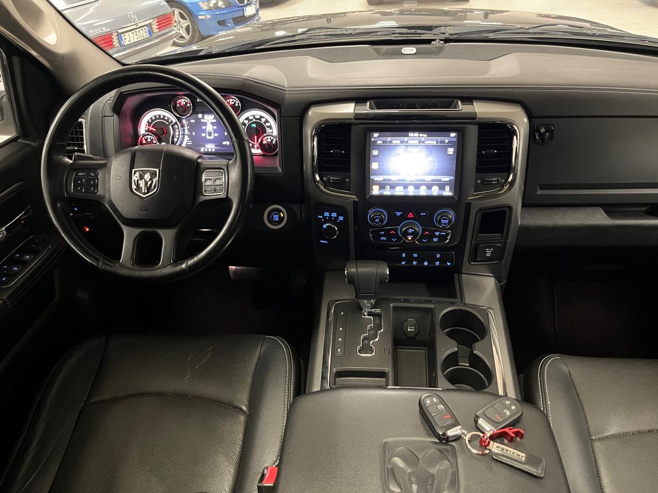 Dodge RAM 1500 R/T 5.7 V8 401cv -GPL 150L-