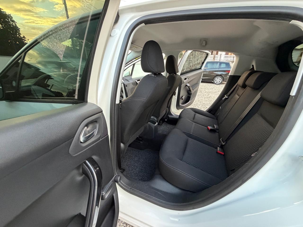 Peugeot 208 PureTech 82 5 porte Active