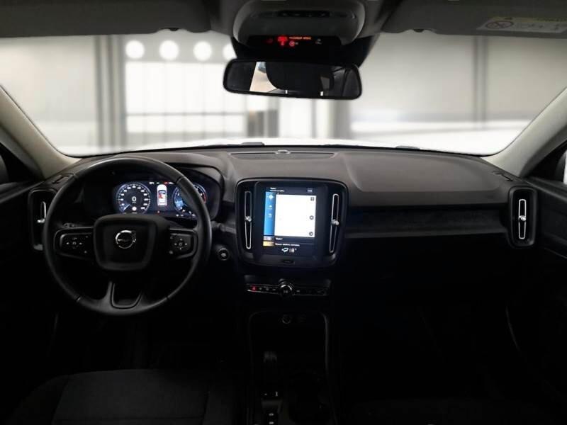 Volvo XC40 1.5 t2 129 cv Business Automatico