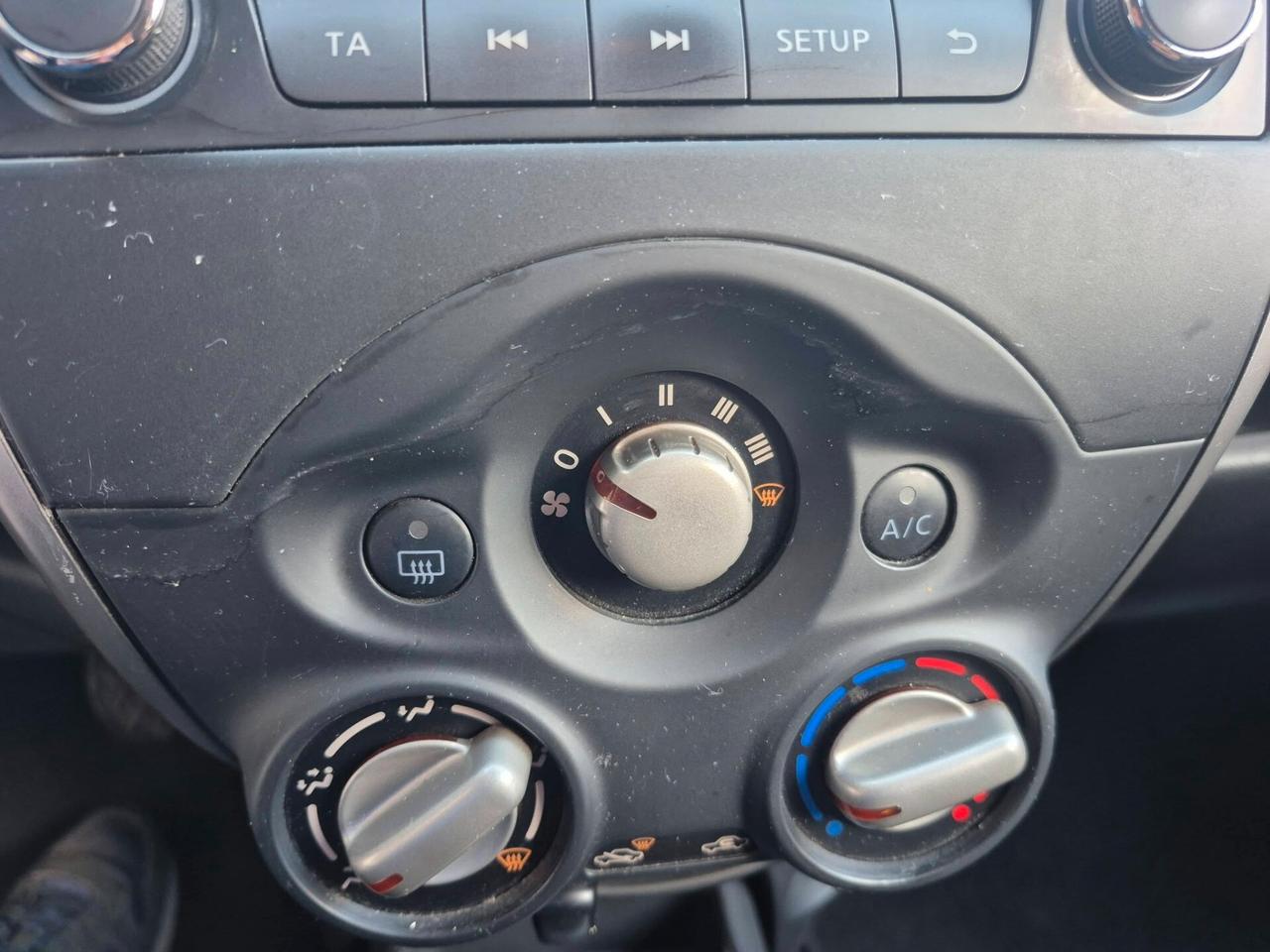 Nissan Micra 1.2 12V 5 porte Tekna