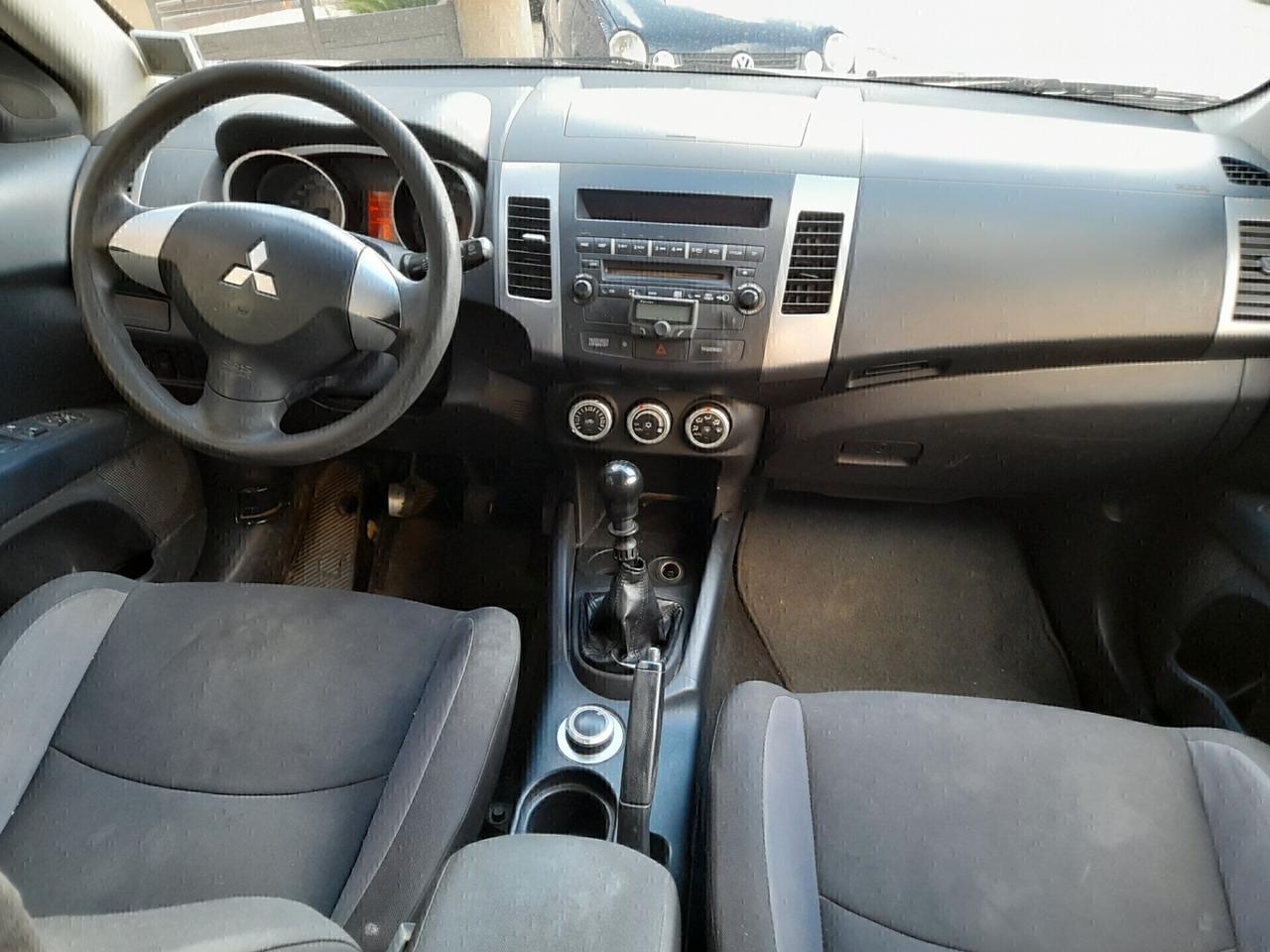 Mitsubishi Outlander 2.0 4X4